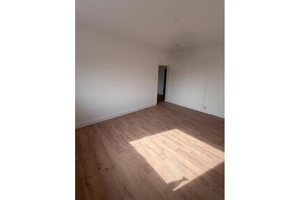 Sanierte 3 Zimmer Wohnung in Zentraler Lage von Mönchengladbach