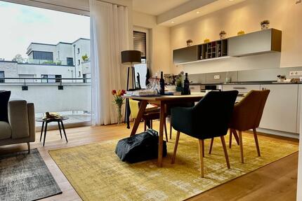 Grafental! 2 Zimmerwohnung mit 2 Balkonen und Penthouse-Feeling! - Düsseldorf Stadtbezirk 2