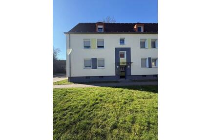 Wohnen unterm Dach – Renovierte 2,5-Zimmer-Wohnung mit Charme - Essen Stadtbezirk VI