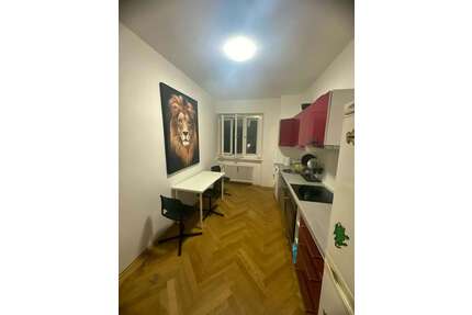 WG-Zimmer in München 890,00 € 12 m²