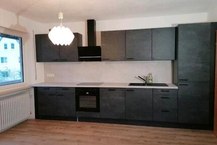 Helle 4-Zimmer Wohnung - 790,00&nbsp;EUR Kaltmiete, ca.&nbsp; 113,00&nbsp;m&sup2; in Adelshofen (PLZ: 91587)