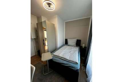 WG-Zimmer in Frankfurt am Main 655,00 € 10 m²
