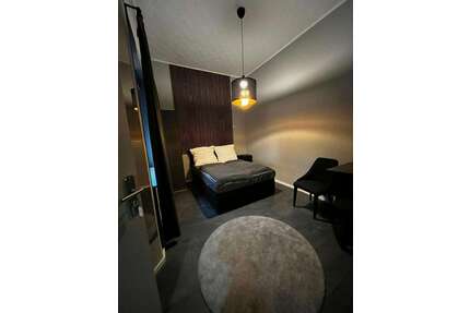 WG-Zimmer in Frankfurt am Main 815,00 € 12 m²