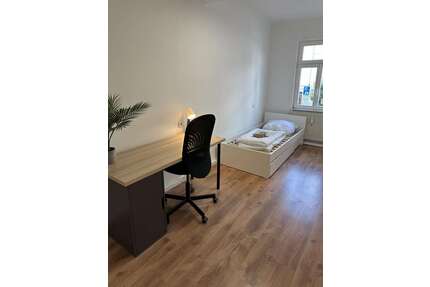 WG-Zimmer in Erlangen 425,00 € 16 m²