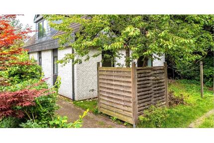 WG Zimmer 01.10. - 390,00&nbsp;EUR Kaltmiete, ca.&nbsp; 12,00&nbsp;m&sup2; in Oldenburg (PLZ: 26129) Bloherfelde