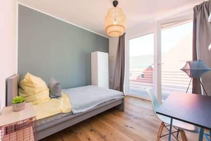 WG-Zimmer in Berlin 690,00 € 10 m²