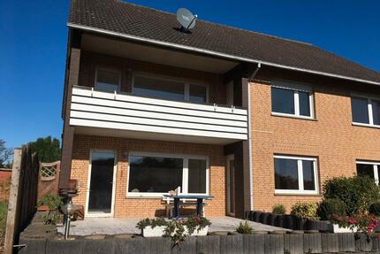 Schöne 3 Zimmer EG Wohnung 120m², große Terrasse mit Gartenanteil - Petershagen