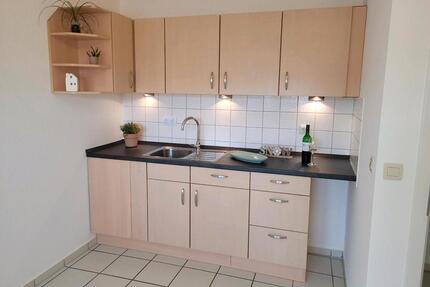 gepflegte Mietwohnung mit Wohnküche, Schlafzimmer und Bad - Wallenhorst