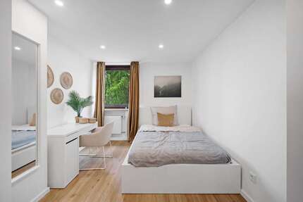 WG-Zimmer in Germering 750,00 € 12 m²