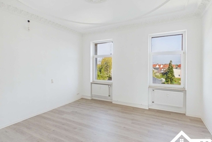 Großzügige 2-Zimmer-Wohnung - 420,00&nbsp;EUR Kaltmiete, ca.&nbsp; 74,00&nbsp;m&sup2;&nbsp;Wohnfl&auml;che in Dahlenwarsleben (PLZ: 39326) Börde - Niedere Börde