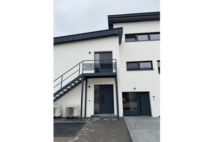 3-Zimmer Wohnung mit Balkon in Emmerich Hüthum - Emmerich am Rhein