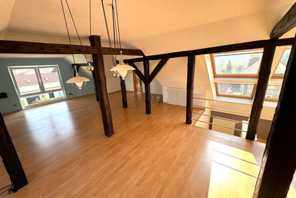 Moderne 2 Zimmer Dachgeschoss Wohnung in Coswig | EBK+STELLPLATZ