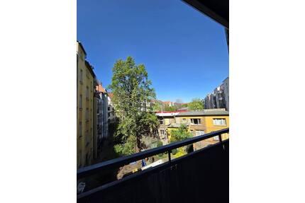helle 2 Zimmer Wohnung mit EBK - 480,00&nbsp;EUR Kaltmiete, ca.&nbsp; 61,40&nbsp;m&sup2;&nbsp;Wohnfl&auml;che in Leipzig (PLZ: 04347) Schönefeld-Abtnaundorf