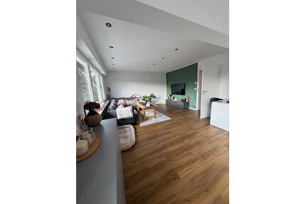Hochwertige 2-Zimmer Wohnung mit Klimaanlage - Lohmar