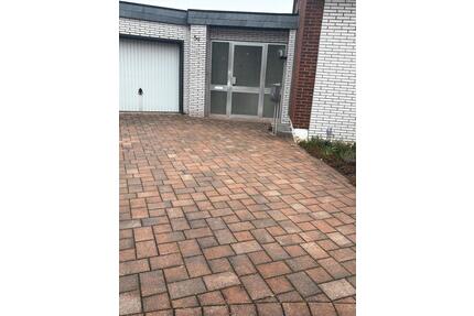 Große 2 Zimmer Wohnung im Bungalowstil in Rheinberg-Millingen