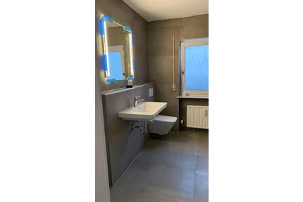 Moderne 3 Zimmer Wohnung mit großem Balkon - Hanau Großauheim