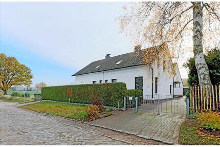 4 Zimmer Doppelhaushälfte 95 qm für kleine Familien - Dassendorf