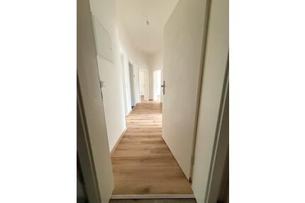 Vermiete 4-Zimmer Wohnung, Erstbezug nach Restaurierung, Altbau - Bochum Werne