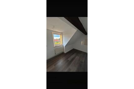 2 Zimmer Wohnung Dachgeschoss 58 qm Hollenstedt Northeim