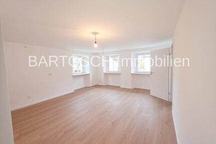 **TOP-renovierte 2 Zimmer Wohnung ** - Pretzfeld