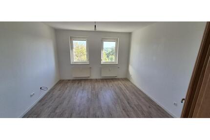 3-Zimmer DG-Wohnung - 390,00&nbsp;EUR Kaltmiete, ca.&nbsp; 70,00&nbsp;m&sup2; in Naumburg (Saale) (PLZ: 06618)