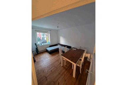 3-Zimmer Wohnung Altbau - 915,00&nbsp;EUR Kaltmiete, ca.&nbsp; 61,50&nbsp;m&sup2; in Hamburg (PLZ: 21073) Harburg