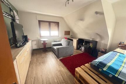 5 Zimmer Wohnung in lohra - 1.100,00&nbsp;EUR Kaltmiete, ca.&nbsp; 140,00&nbsp;m&sup2; in Gladenbach (PLZ: 35075)