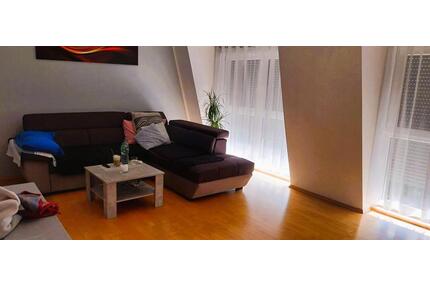 Lichtdurchflutet & provisionsfrei: Großzügige 110m² Wohnung (WG-geeignet) mit Balkon & 2 Bädern - Lampertheim