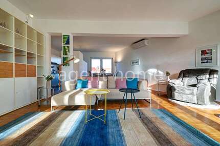 Wohnen auf Zeit in Stuttgart 1.990,00 €