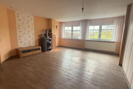 4 Zimmer Wohnung auf zwei Etagen in Lichtenfels-Goddelsheim