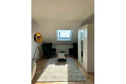 WG-Zimmer in Düsseldorf 999,00 € 30 m²