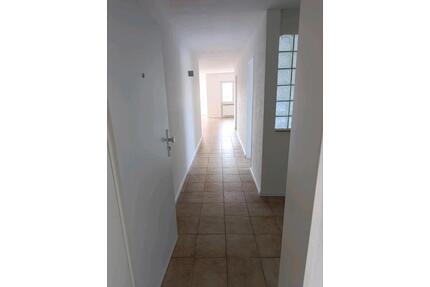 63517 Rodenbach 1.5 Zimmer Wohnung 2.OG