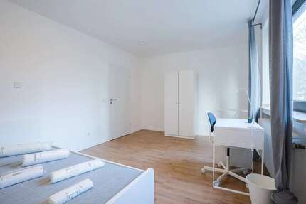 WG-Zimmer in Düsseldorf 619,00 € 9 m²