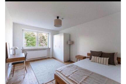 WG Zimmer zu mieten - 800,00&nbsp;EUR Kaltmiete, ca.&nbsp; 75,00&nbsp;m&sup2; in München (PLZ: 81475) Thalkirchen-Obersendling-Forstenried-Fürstenried-S