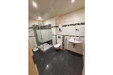 Wohnung 2 Zimmer Altersgerecht - 650,00&nbsp;EUR Kaltmiete, ca.&nbsp; 68,00&nbsp;m&sup2; in Gelsenkirchen (PLZ: 45883) Gelsenkirchen-Mitte