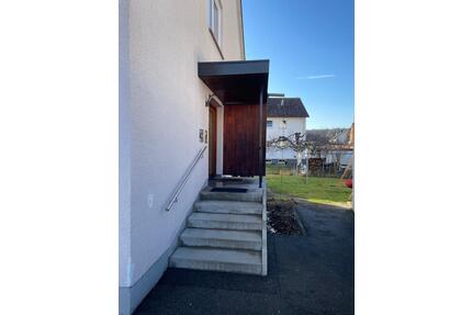 Moderne 4 Zimmer Whg. (94 m²) in Giengen mit Garage, Terrasse, - Giengen an der Brenz
