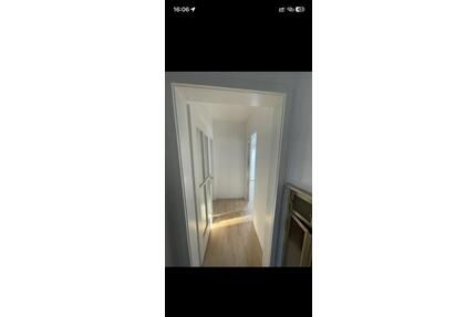 4 Zimmer zentral - sofort frei - 1.550,00&nbsp;EUR Kaltmiete, ca.&nbsp; 92,00&nbsp;m&sup2; in Stuttgart (PLZ: 70435) Zuffenhausen