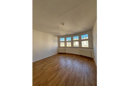 Wohnen in Bestlage: Charmante 1-Zimmer Wohnung - Halle (Saale)