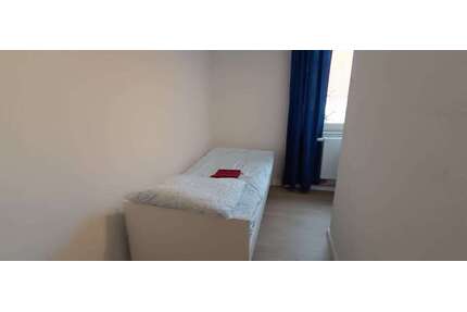 WG-Zimmer in Bochum 350,00 € 9 m²