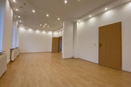 Sanierte 3,5 Zimmer Wohnung in der Vicelinstraße - Neumünster