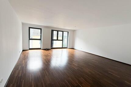 Attraktive 3 Zimmer-Wohnung in zentraler Lage - Bonn