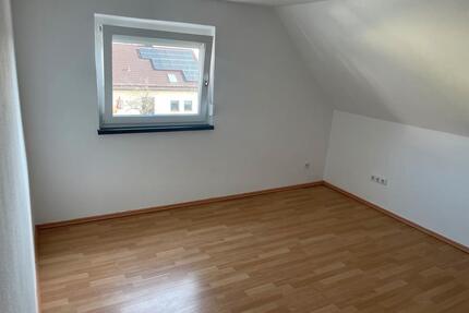 WG Zimmer zu vermieten - 600,00&nbsp;EUR Kaltmiete, ca.&nbsp; 20,00&nbsp;m&sup2; in Weiden in der Oberpfalz (PLZ: 92637)