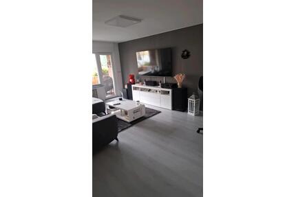 Helle und gepflegte 2,5 Zimmer Wohnung moderne Ausstattung - Oberhausen Alstaden