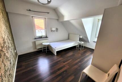 Möbilierte Zweizimmerwohnung auch WG geeignet! - Gießen Allendorf