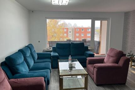 Frisch renovierte 3-Zimmer-Wohnung mit Balkon & Nobilia-Küche - Dortmund Aplerbeck