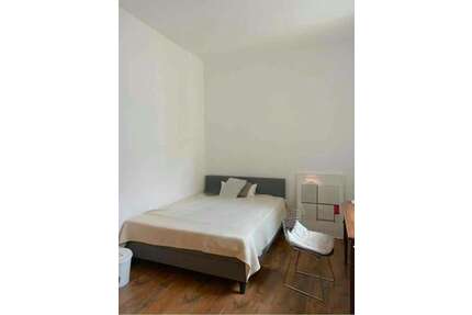 WG-Zimmer in Frankfurt am Main 899,00 € 20 m²