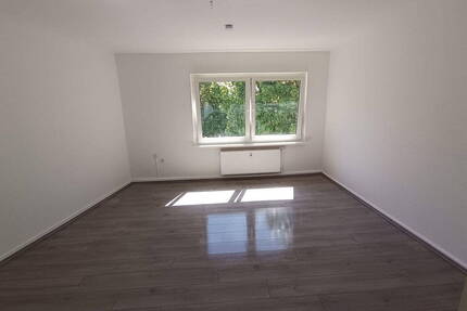 Renovierte, moderne 2-Zimmer Wohnung - Duisburg Laar