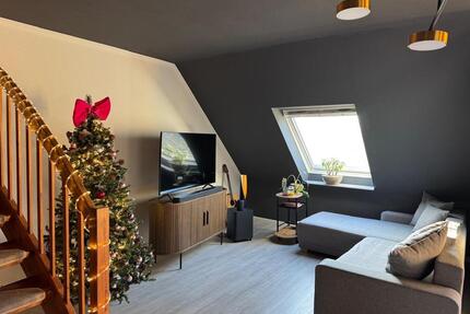 Wohntraum über 2 Etagen Maisonette mit Dach Terrasse - Hamburg Eidelstedt