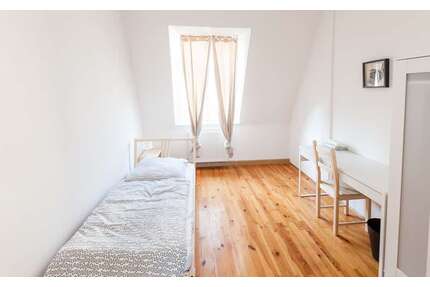 WG-Zimmer in München 690,00 € 14 m²