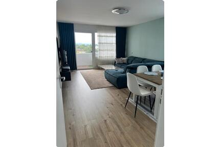 3 - Zimmer Wohnung mit Einbauküche - Laatzen